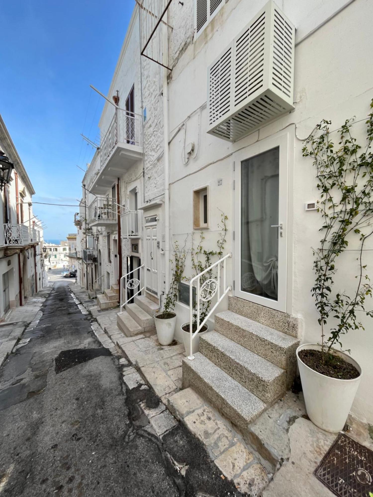 Ostuni 21Mqsuitehomes, Appartamento Con Mini Piscina Privata, Appartamenti Con Vasca Idromassaggio & Appartamenti Standard Exteriér fotografie
